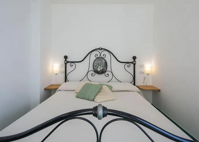 Lena בית נופש