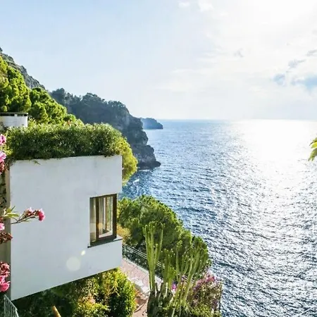 Lena Holiday home *