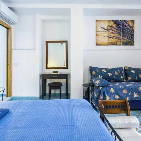 Lena Holiday home